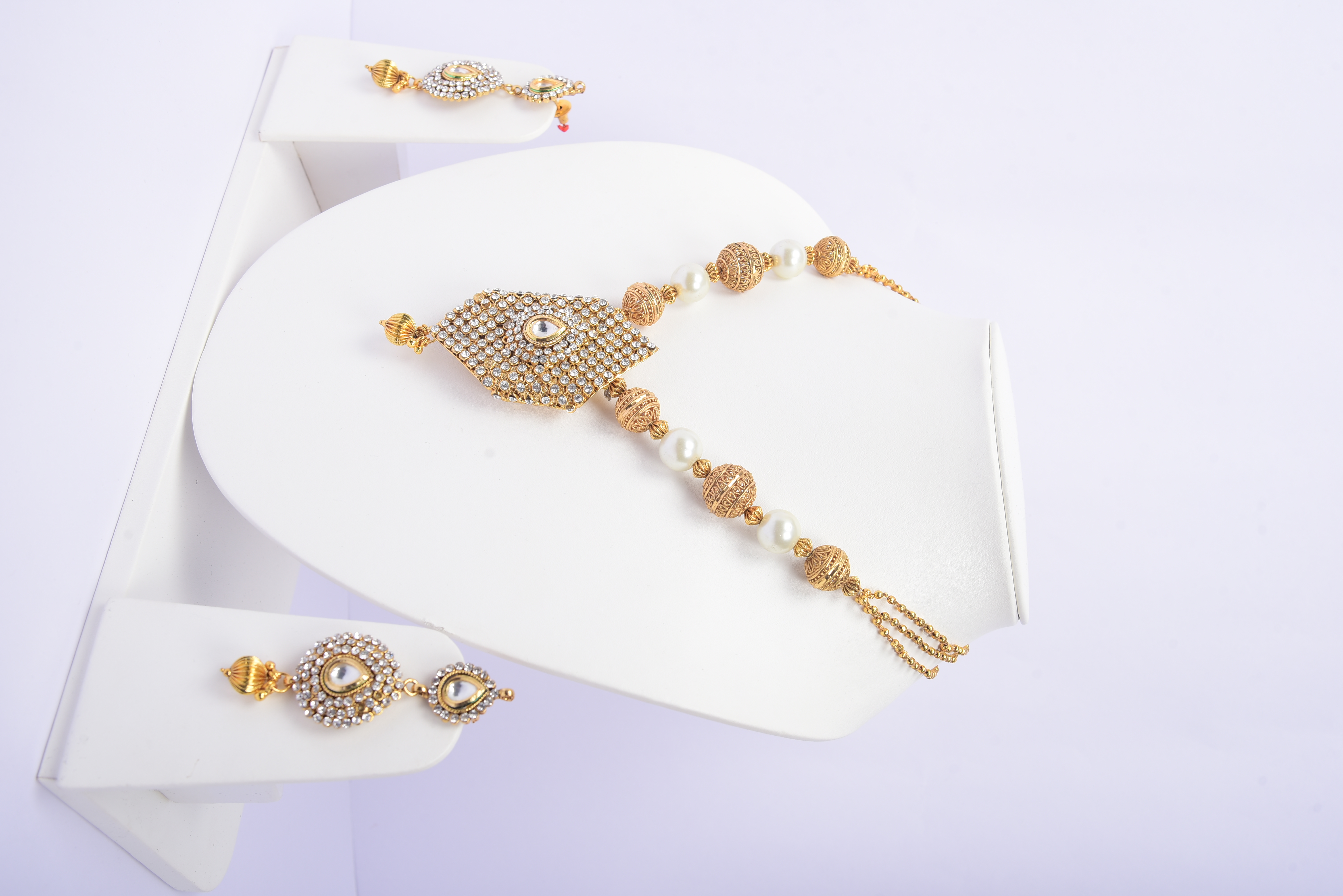 Namokriti Royal Kundan-Inspired Pearl Necklace Set for Women – Traditional Elegance Redefined